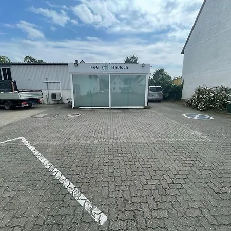 Apartment Monteursparadies 4 Dz, 2 Baeder, Einfach Gut