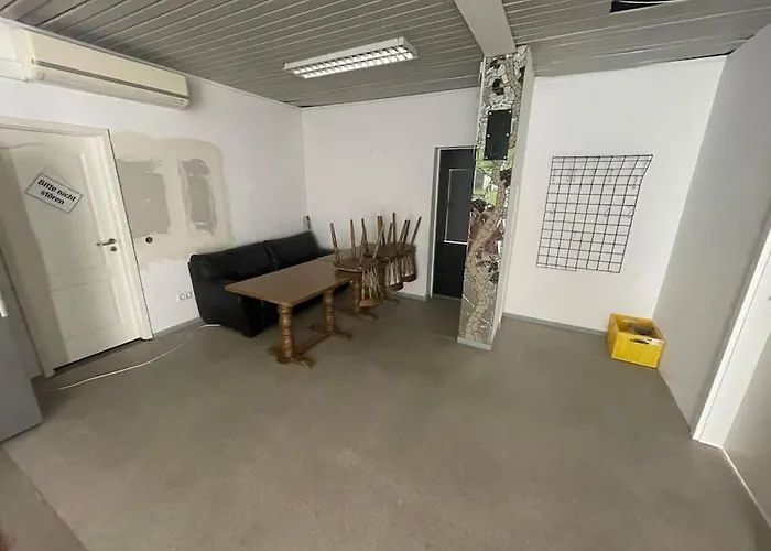 Monteursparadies 4 Dz, 2 Baeder, Einfach Gut 아파트