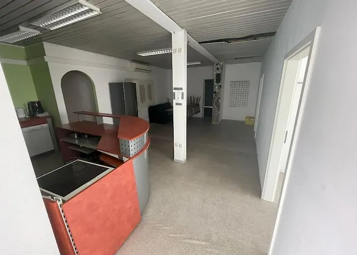 Monteursparadies 4 Dz, 2 Baeder, Einfach Gut 아파트 Haßloch